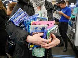 Orang Amerika Tumpah Ruah Berburu Diskonan Black Friday