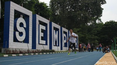 Mandi Keringat di Lapangan Sempur, Jogging Track Paling Hits di Kota Bogor
