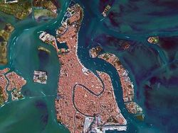 Deretan Potret Keren dari Satelit