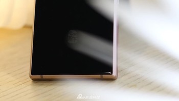 Ponsel ini ditenagai prosesor Snapdragon 845 dan RAM 6 GB. Foto: Sina Mobile
