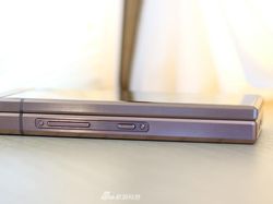 Penampilan Ponsel Lipat Samsung Seharga Rp 40 Juta