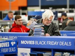 Orang Amerika Tumpah Ruah Berburu Diskonan Black Friday