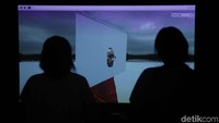 Judul Sandbox (bak pasir) diadopsi dari genre permainan digital, yang merupakan metafora dari aktivitas bermain bebas dan terbuka.