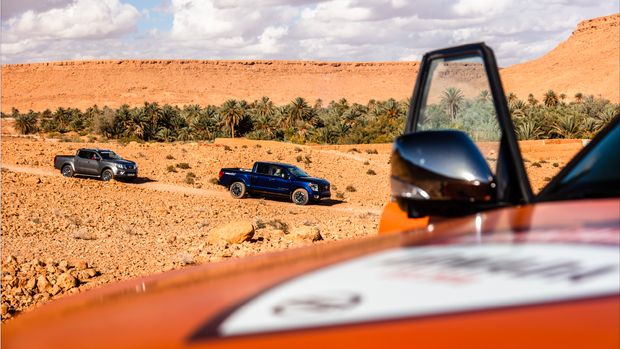 Uji ketangguhan Nissan Terra di Gurun Sahara