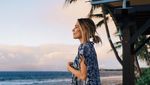 Foto: Liburan Aktris Kocak Tapi Cantik, Arielle Vandenberg