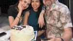 Steffi Zamora, Aktris Plus Penjual Seblak Cantik yang Doyan Kulineran