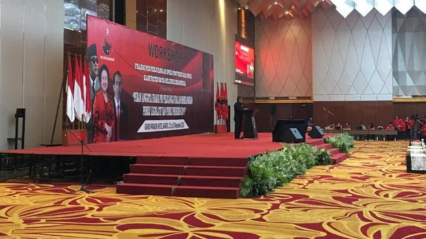 Konsolidasi Kemenangan Jokowi-Ma'ruf, PDIP Kumpulkan Kader Fraksi