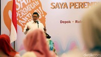 Menteri Agama Lukman Hakim menegaskan pentingnya peran keluarga dalam mencegah perilaku korupsi, tak terkecuali di lingkungan Kementerian Agama.