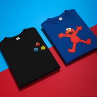 Banyak Jadi Incaran, Uniqlo Rilis Lagi Koleksi Kaws x Sesame Street Hari Ini