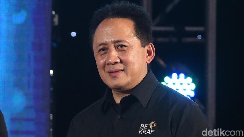 Kehadiran Felix Siauw Disorot, Triawan Munaf Jelaskan Dukungan Bekraf ke IIBF Kehadiran Felix Siauw Disorot, Triawan Munaf Jelaskan Dukungan Bekraf ke IIBF