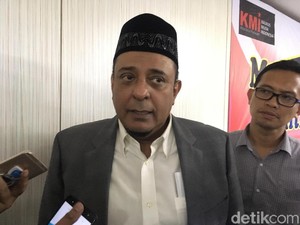 Ketua GNPF Setuju Ormas Tak Pakai Lambang Tauhid