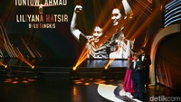 Pasangan Campuran Terfavorit: Tontowi Ahmad/Liliyana Natsir. Diwakilin pelatih.