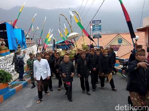 Video: Lebih Dekat dengan Ritual Unan-unan Suku Tengger