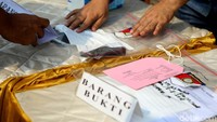 Polisi juga menetapkan satu orang lagi dalam kasus penyerangan dan pendudukan lahan di Kalideres, Jakarta Barat. Tersangka baru itu adalah Handy Musawan yang diketahui merupakan pemberi kuasa kepada HerculesRosario Marshal hingga akhirnya terjadi pendudukan lahan.