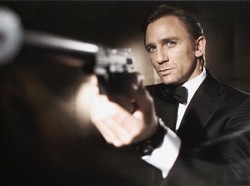 Menanti Kolaborasi Denis Villeneuve dan Kreator Peaky Blinder di James Bond