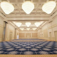 Grand ballroom-nya sendiri merupakan perpaduan antara nuansa klasik, mewah dan modern yang membuatnya jadi pilihan tepat untuk melangsungkan akad nikah, pemberkatan maupun resepsi pernikahan yang sakral. Foto: Instagram/@thetribrata