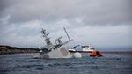 Detik-detik Kapal Perang Norwegia Kandas Ditabrak Tanker