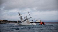 Awak kapal perang mengalami luka namun seluruhnya selamat dan tak ada korban jiwa. Begitupun dengan kapal tanker berbendera Malta 23 awaknya selamat meskipun mengalami luka. Jakob Ostheim/Norwegian Coastal Administration/Handout via Reuters.