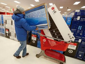 Orang Amerika Tumpah Ruah Berburu Diskonan Black Friday