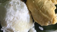Ketan hangat dengan durian masak? Ini kenikmatan sarapan gaya Sumatra. Siapa mau? Foto : Instagram @ny_wilky