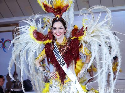Cantiknya Sonia, Puteri Indonesia di Miss Universe Pakai Kostum Cendrawasih