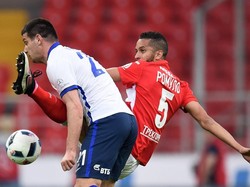Derby Moscow antara Dinamo vs Spartak juga menjadi salah satu laga panas di dunia. Kedua klub di Rusia itu punya basis suporter yang cukup fanatik. (Foto: Epsilon/Getty Images)