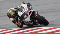 Karel Abraham menempati posisi kelima dengan total jatuh di lintasan sebanyak 15 kali. Mirco Lazzari gp/Getty Images.