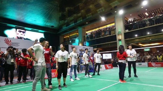 Lelang untuk Palu dan Donggala, Kevin Cs Kumpulkan Rp 2,148 Miliar