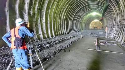 Melihat Proyek Terowongan Jalur Ganda Kereta Lintas Selatan Jawa