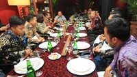 Suprajarto hadir di tengah-tengah Generasi Y, untuk mendengar dan menyerap aspirasi insan muda BRI dalam rangka membangun perusahaan yang lebih kuat dan mampu menghadapi era perubahan desruptif serta digitalisasi bisnis yang kian pesat. Foto: dok. BRI