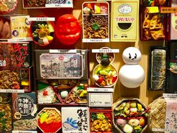 Kumpulan Foto Ini Tampilkan Unik dan Ramahnya Jepang