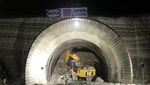 Melihat Proyek Terowongan Jalur Ganda Kereta Lintas Selatan Jawa