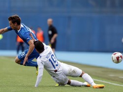 Hajduk Split vs Dinamo Zagreb adalah salah laga panas yang dipersembahkan Kroasia. (Foto: Damir Sencar/EuroFootball/Getty Images)