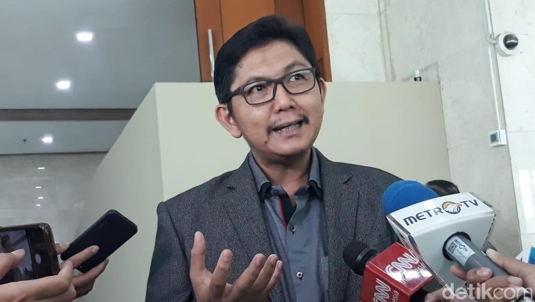 PKS soal Rencana Ahok Jadi Bos BUMN: Jangan Gambling PKS soal Rencana Ahok Jadi Bos BUMN: Jangan Gambling