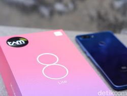 Unboxing Mi 8 Lite Aurora Blue yang Menawan