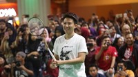 Liliyana Natsir didaulat untuk menjalani laga amal melawan rekan-rekannya di pelatnas. (istiimewa)