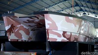 PT Lundin Industry Invest, PT Pindad (Persero) dan CMI Defence mengembangkan jenis kapal tempur atau tank boat dengan nama Antasena. Prototipe tank boat ini terparkir di Lundin, Banyuwangi.