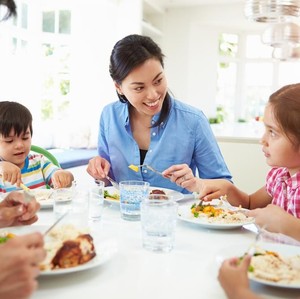 Cara Makan Sahur agar Tidak Cepat Haus Saat Puasa Seharian Cara Makan Sahur agar Tidak Cepat Haus Saat Puasa Seharian