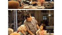 Bersama sang suami dan anak bungsunya, Yustin terlihat sedang melakukan makan malam. Ia terlihat senang lantaran putrinya dengan pintar melahap sajian yang tersaji dihadapannya. Foto: Instagram yustinficardo