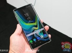Lebih Dekat dengan Galaxy Note 9 Berkelir Putih