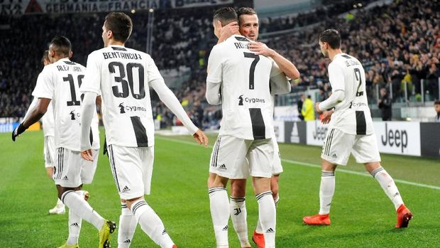 Juventus kian kukuh di puncak klasemen Serie A.