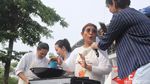 Peringati Hari Ikan Nasional, Begini Momen Susi Masak di GBK