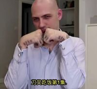 Iklan Dolce & Gabbana Dianggap Rasis, Pria Ini Buat Video Parodinya