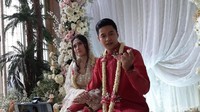 Adly Fairuz dan Angbeen tampak serasi.