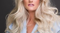 Setelah pensiun, wanita berparas cantik ini melanjutkan karirnya di bidang model, presenter TV dan suka banget traveling (Instagram/kaylynkyle)