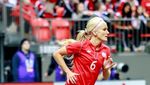 Foto: Liburannya Mantan Pesepakbola Cantik Kanada, Kaylyn Kyle