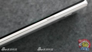 Rangka sampingnya dibuat putih. Foto: Sina Mobile