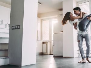 Bisa Cegah Corona, Ini 8 Posisi Bercinta Paling Dicari Selama Pandemi