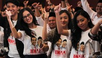 Dia menuturkan saat ini tinggal melanjutkan apa yang sudah dilakukan Jokowi dalam menggaet simpati generasi milenial.