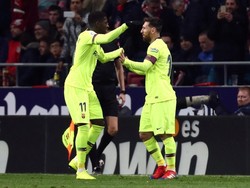 Barcelona selamat dari kekalahan. Tertinggal lebih dahulu dari Atletico Madrid, Barcelona akhirnya mampu memaksakan pertandingan berkesudahan sama kuat 1-1. REUTERS/Sergio Perez